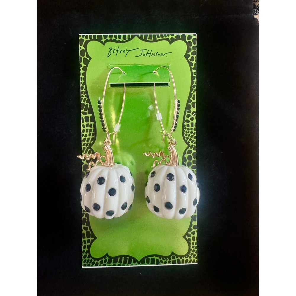 Betsey Johnson White Polka Dot Pumpkin Dangle Earrings Gold Tone Halloween